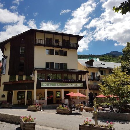 Auberge Roche Grande Entraunes Exterior photo